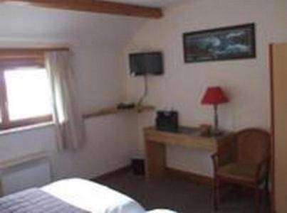 Logis - Auberge Du Colombier Guînes Eksteriør billede