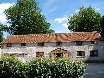 Logis - Auberge Du Colombier Guînes Eksteriør billede
